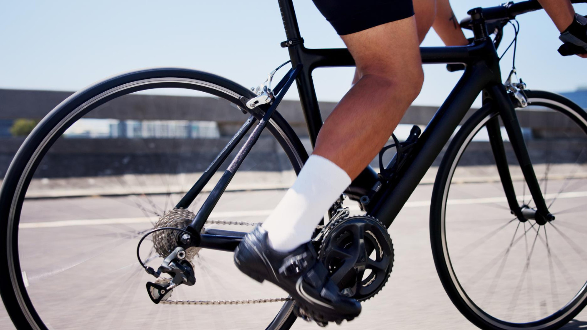 Pourquoi porter des chaussettes spéciales vélo pour rouler ?